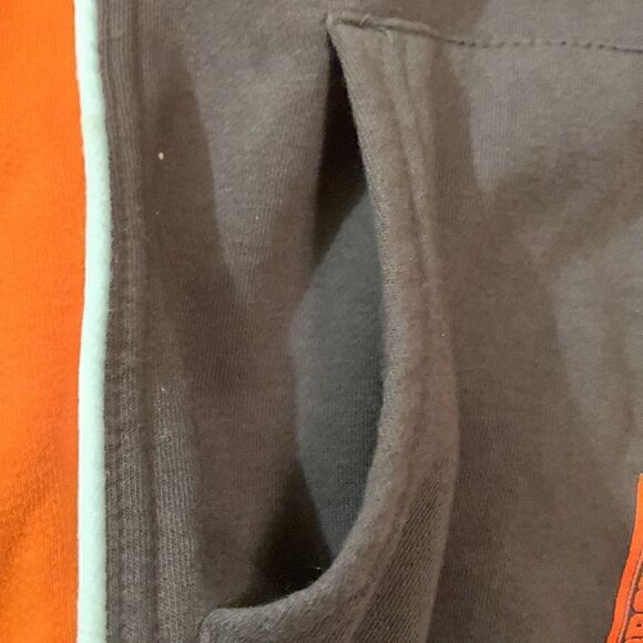 CLEVELAND BROWNS, hoodie, ladies small or boys large, great condition - Picture 4 of 8